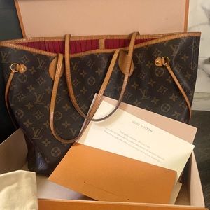 LOUIS VUITTON BAG
